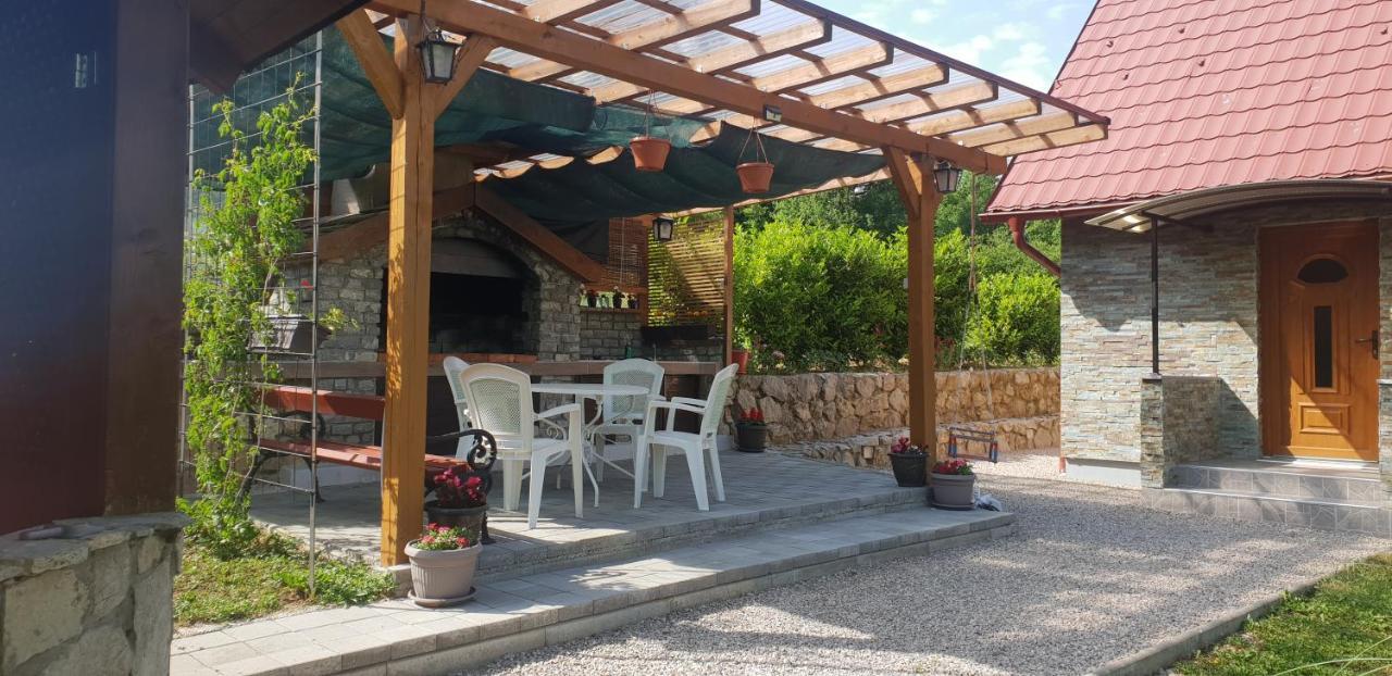 بيت للعطل Garden Lohovo بيهاتش