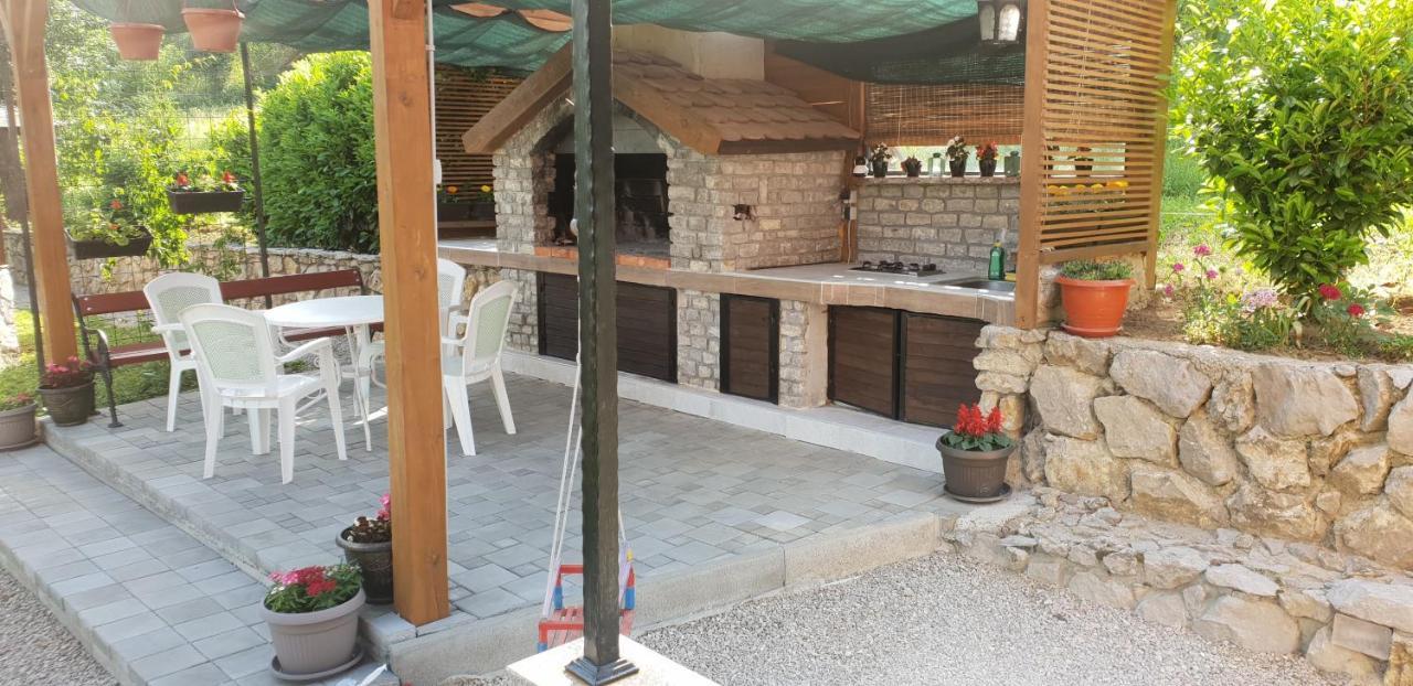 Garden Lohovo * بيهاتش